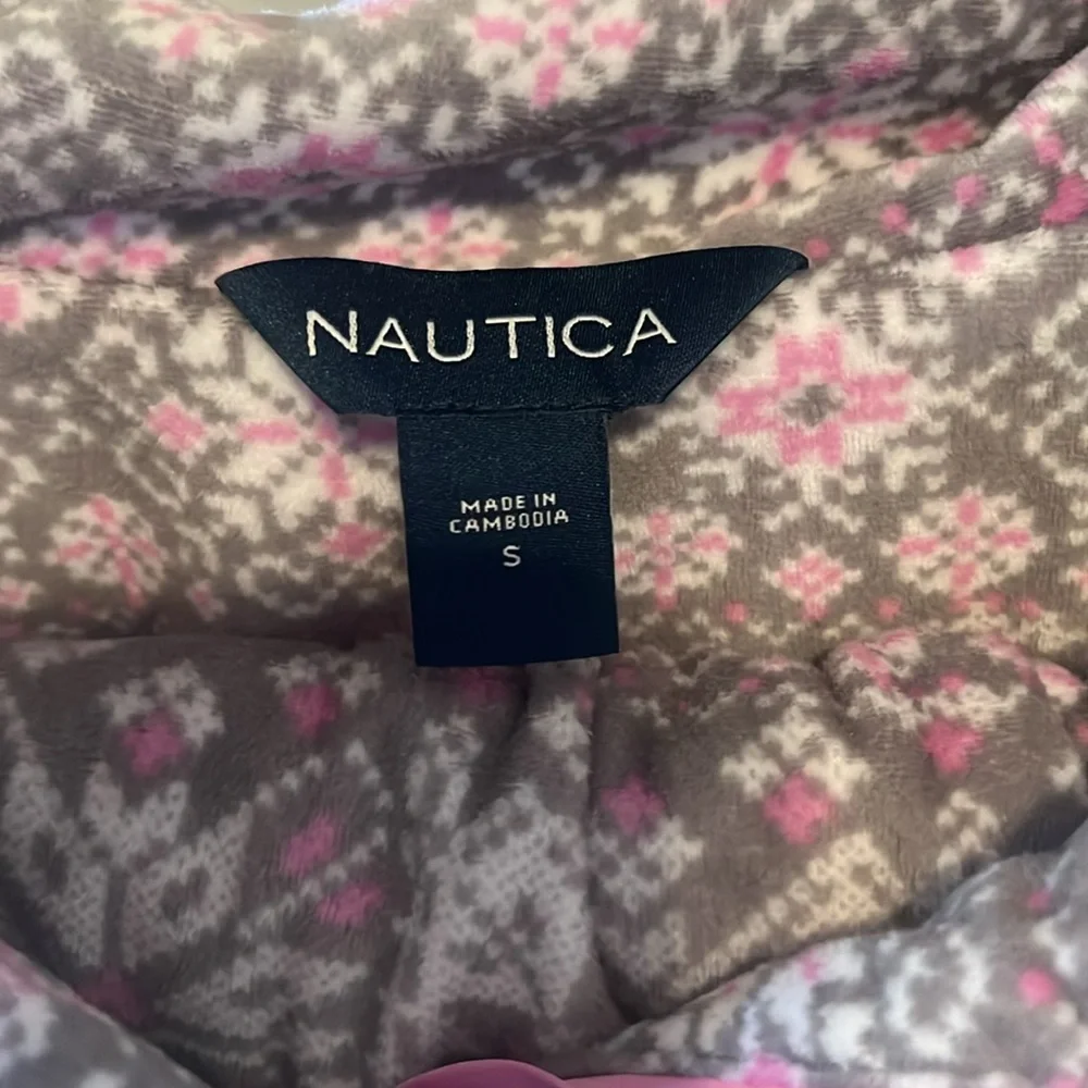 Nautica Christmas/winter pajamas - Picture 3 of 8